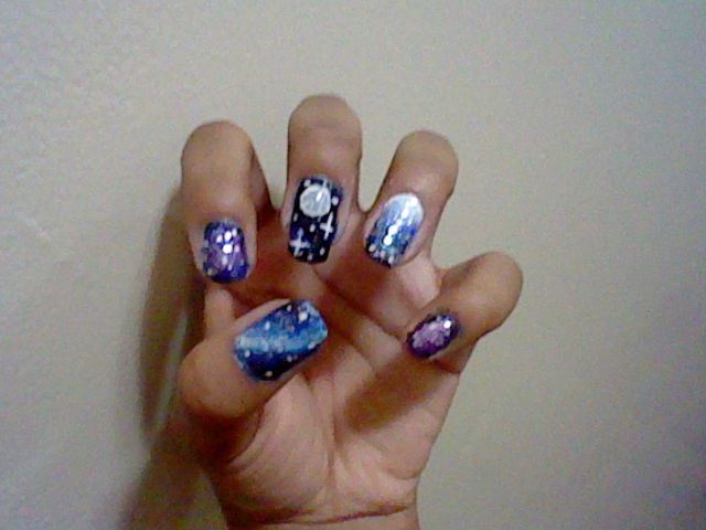 Space Nails