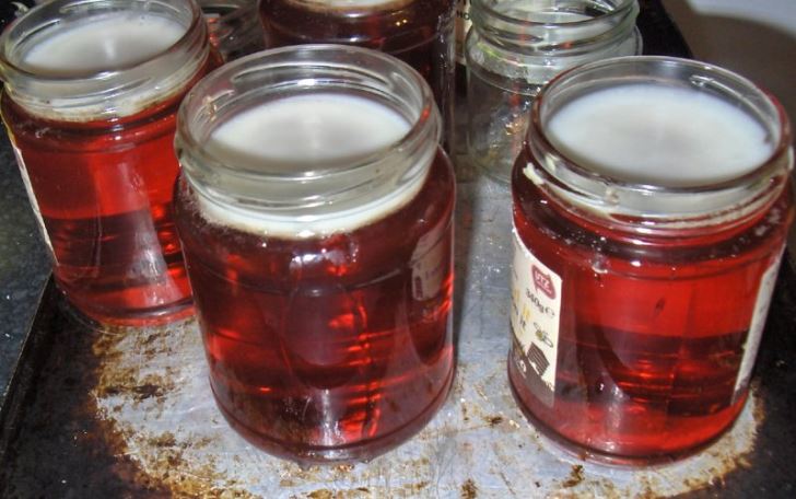 Crab-apple jelly