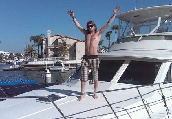 yachting on the ocean